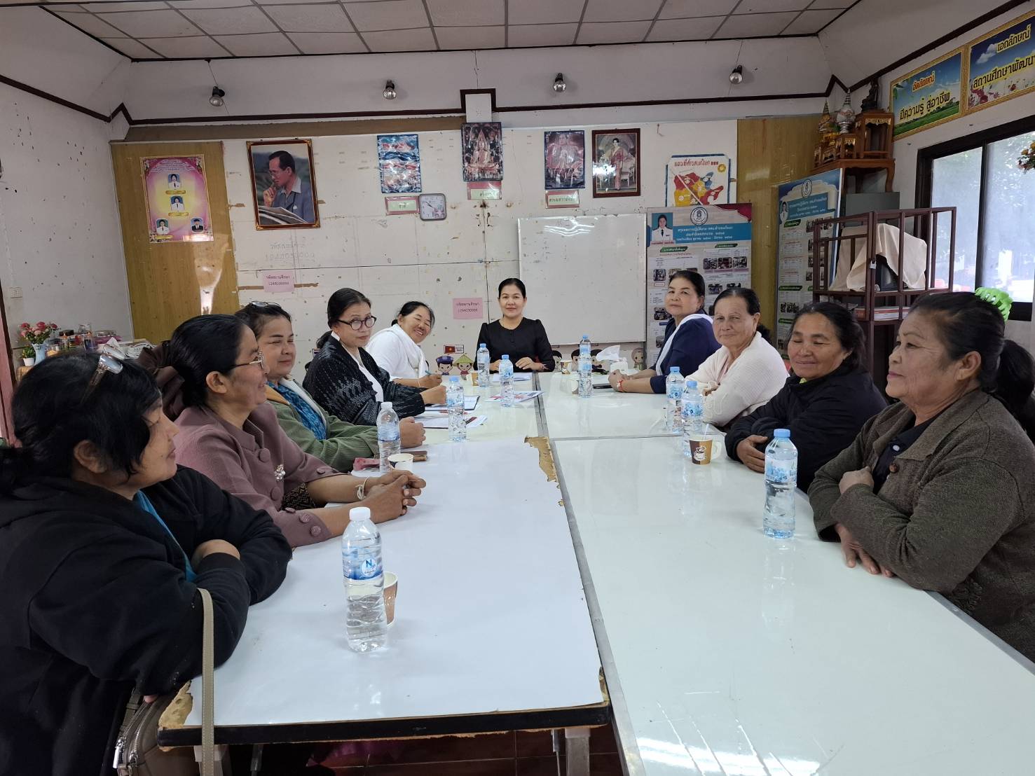 พช.โกสุมพิสัย จังหวัดมหาสารคาม ร่วมประชุมคณะขับเคลื่อนกองทุนพัฒนาบทบาทสตรี ตำบลแก้งแก