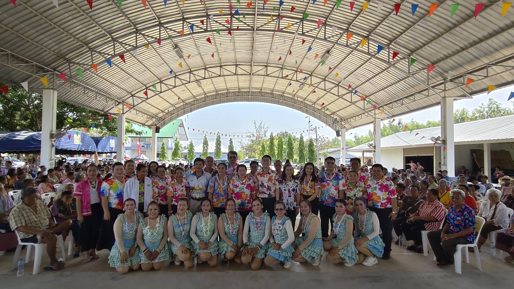 🎯🎯พช.โกสุมพิสัย จังหวัดมหาสารคาม 🦺🦺ร่วมโครงการรดน้ำดำหัวขอพรผู้สูงอายุ ประจำปี 2569